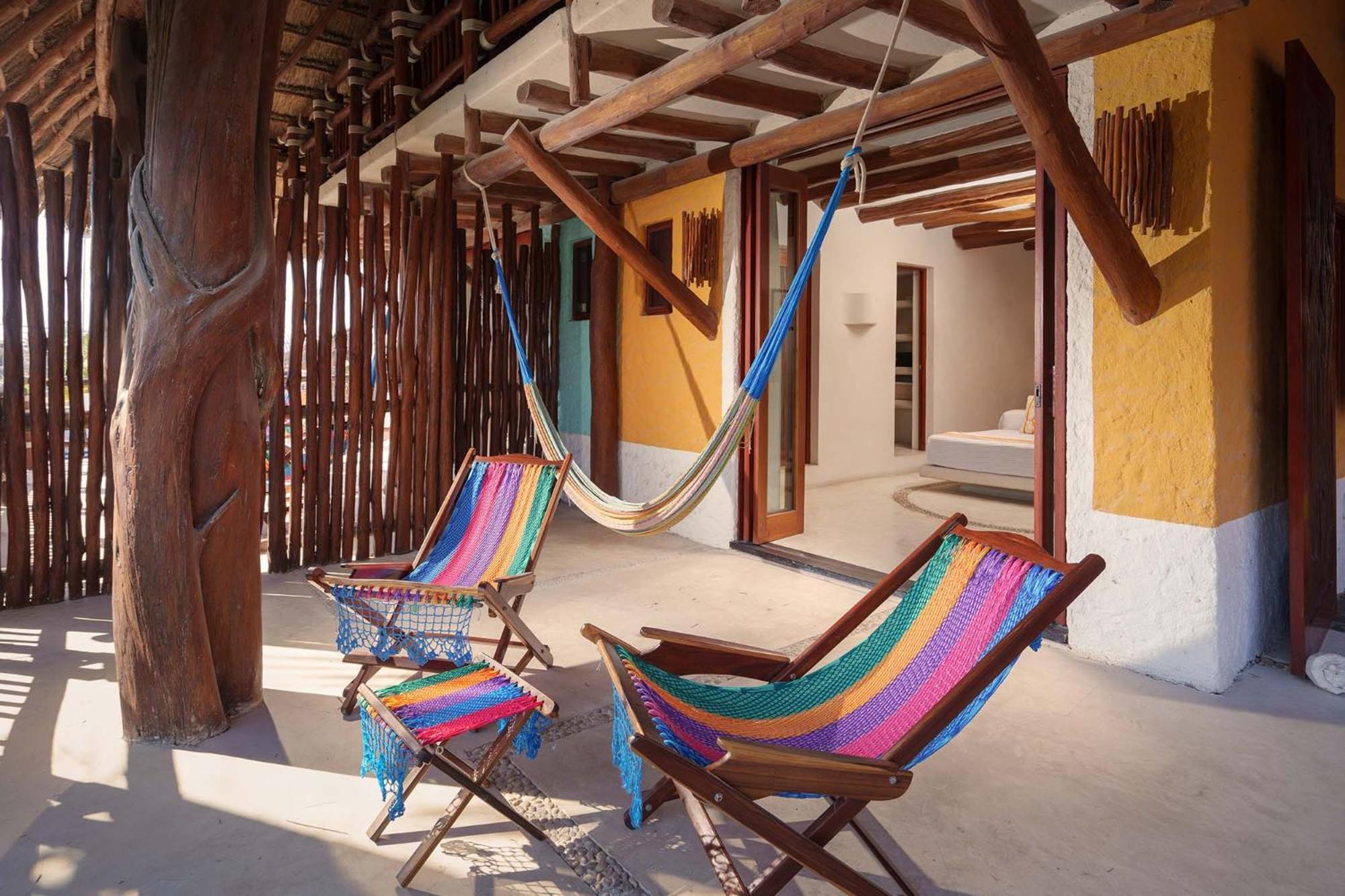 El Pueblito 4*