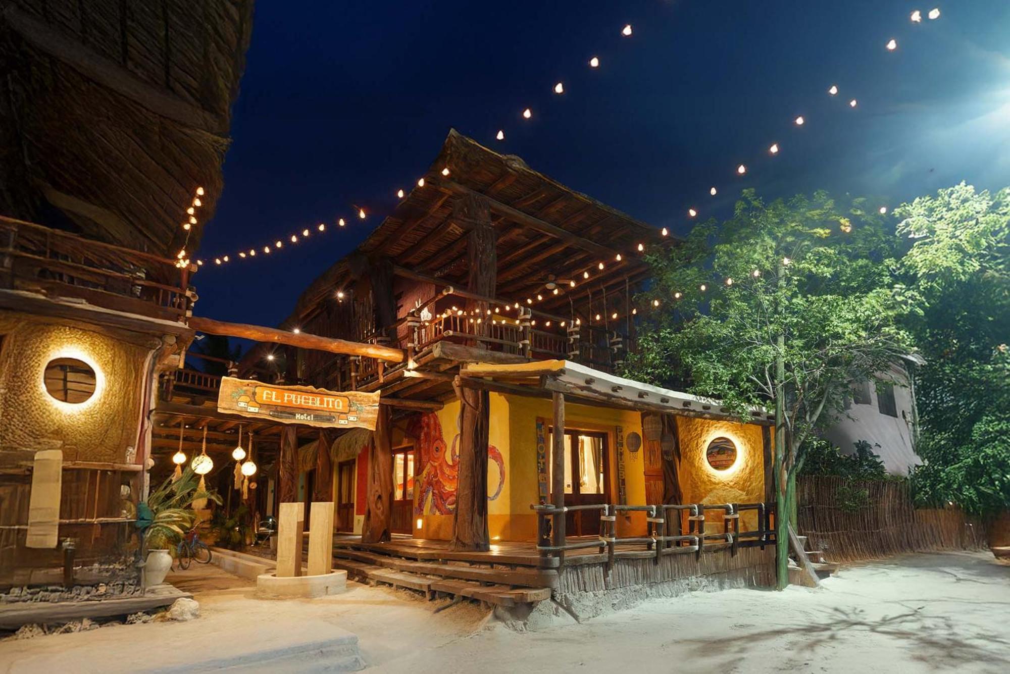 Exe El Pueblito Hotel