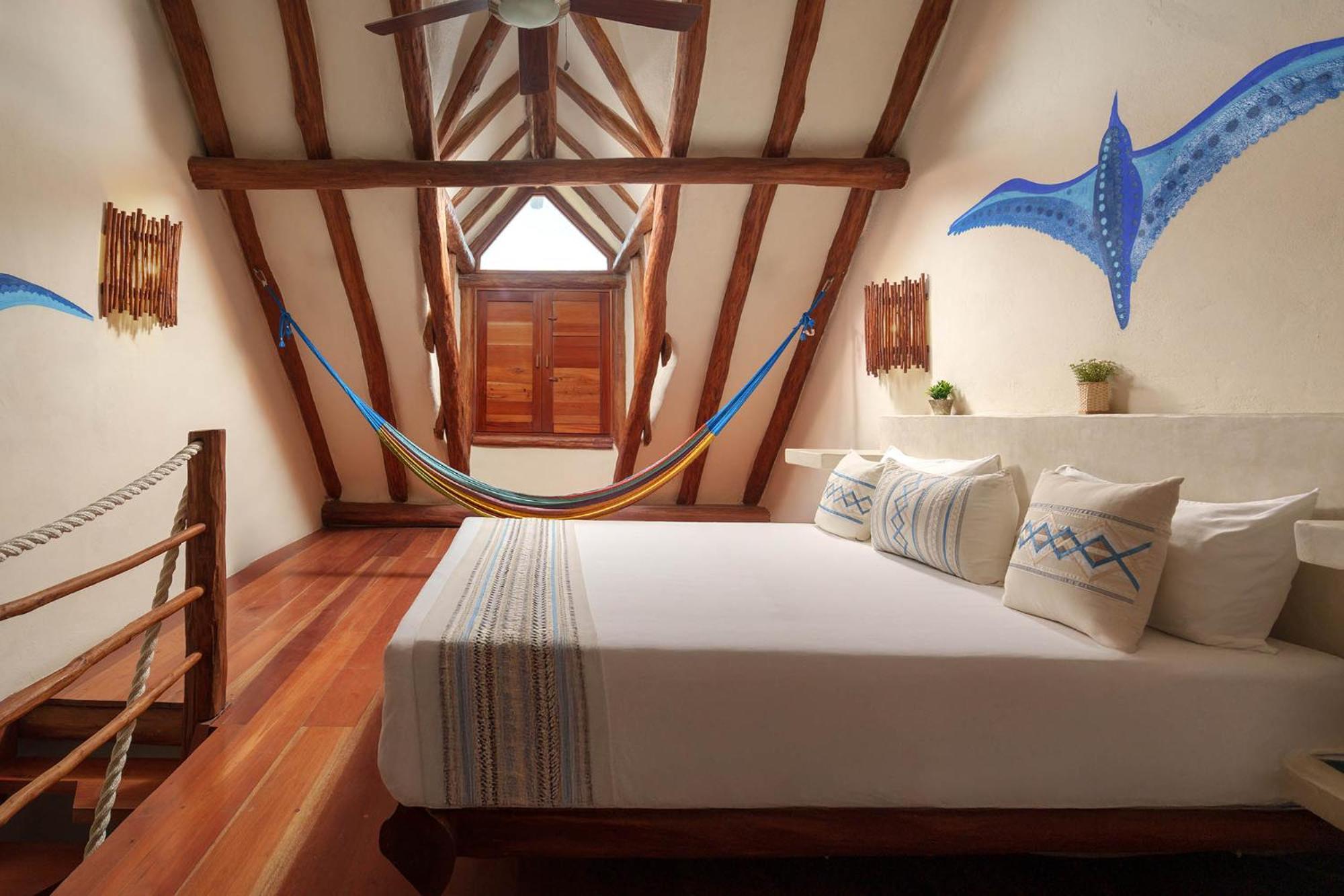 Exe El Pueblito Hotel